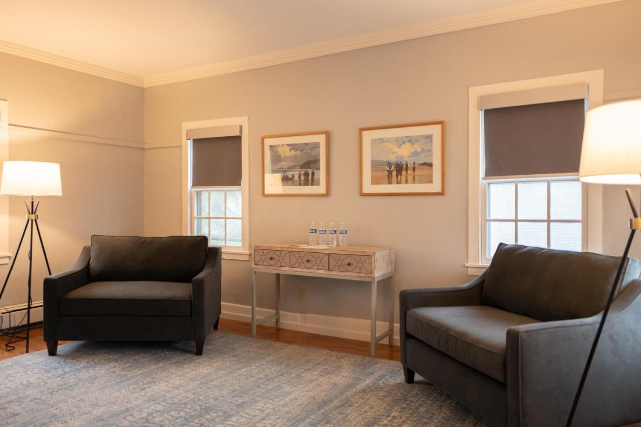 ברונסוויק Onesixtyfive, The Inn On Park Row מראה חיצוני תמונה