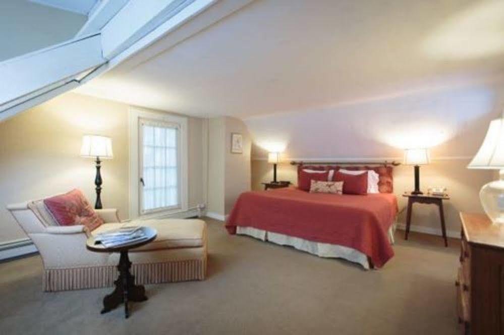 ברונסוויק Onesixtyfive, The Inn On Park Row מראה חיצוני תמונה